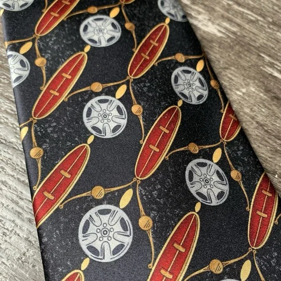 Vintage Laura Pearson for Jaguar Auto Car Collectible Italy Navy Gold Neck Tie